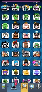 Vendo conta dó clash Royale antiga é bem gemada