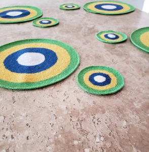 Kit Sousplat e Porta Copo Brasil em Crochê - Artesanato e Personalizados