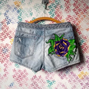 Short jeans THArt Rosa customizado