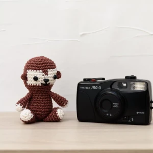 Mini Macaco em Amigurumi - Artesanato e Personalizados