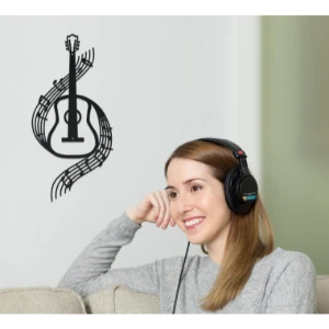 Violão com Notas Musicais em MDF Preto 43 x 20 cm - Artesanato e Personalizados