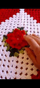 Caminho de Mesa Em Crochê - Artesanato e Personalizados