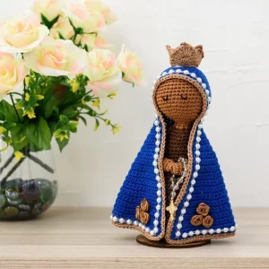 Nossa Senhora Aparecida Edição Especial em Amigurumi - Artesanato e Personalizados