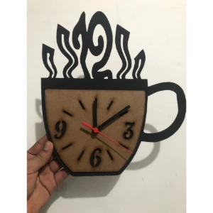 Relógio Xícara de Café em MDF 30 x 26 cm - Artesanato e Personalizados