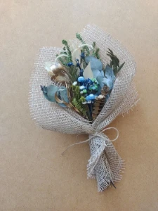 Mini Buque com Flores Desidratadas (25cm) - Artesanato e Personalizados