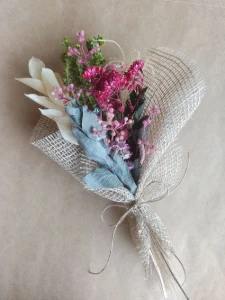 Mini Buque com Flores Desidratadas (25cm) - Artesanato e Personalizados