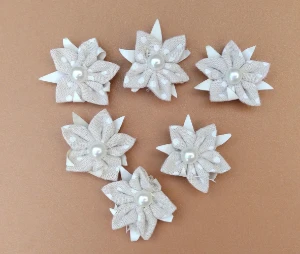 Flor de Gorgurão com Pérola 3,5 cm - Pacote com 6 - Artesanato e Personalizados
