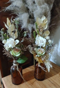 Arranjo com flores desidratadas - Ambar - Artesanato e Personalizados