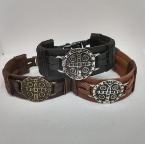 Bracelete Medalha de São Bento - Artesanato e Personalizados