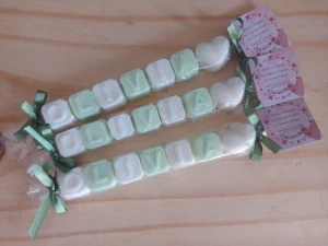Sabonete Nome 6 Letras com Coração - Artesanato e Personalizados