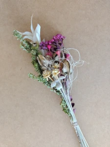 Ramo de Flores em tons de Marsala - Artesanato e Personalizados