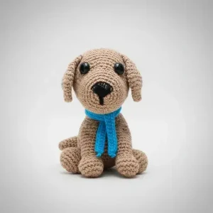 Cachorro Castanho com Manta Azul em Amigurumi - Artesanato e Personalizados