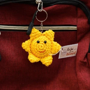 Chaveiro Solzinho Amigurumi - Artesanato e Personalizados