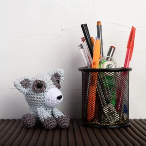 Filhote de Guaxinim em Amigurumi - Artesanato e Personalizados