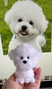 Miniatura Poodle - Amigurumi de Crochê com Feltragem - Artesanato e Personalizados