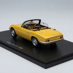 Miniatura Lotus Elan S1 - 1962 - Spark 1:43 (Usado) - Produtos Físicos