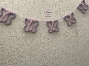 Varal de Borboletas em Tricotin - Artesanato e Personalizados