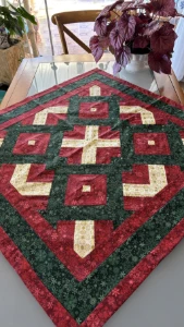 Toalha de Mesa Natalina - 86 x 86 cm - Artesanato e Personalizados