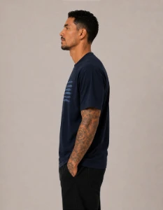 Camiseta Azul Marinho Punch - Artesanato e Personalizados