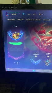 vendo conta ex mestre atualmente d4 - League of Legends LOL