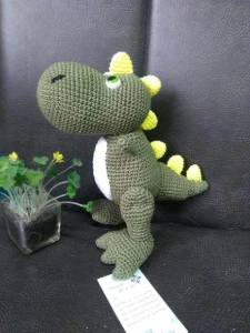 Amigurumi Dino T-Rex - Artesanato e Personalizados