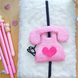 Marca-páginas telefone rosa