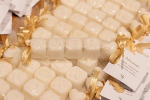 Sabonete Nome 4 Letras com Coração P - Artesanato e Personalizados