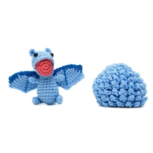 Ovo com filhote de Dragão azul em amigurumi - Artesanato e Personalizados