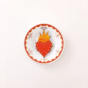 Enfeite Pratinho Sagrado Coração - Artesanato e Personalizados