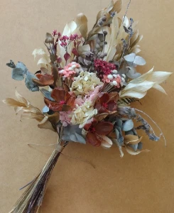 Buque de Flores desidratadas (50cm) - Artesanato e Personalizados