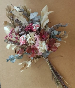 Buque de Flores desidratadas (50cm) - Artesanato e Personalizados