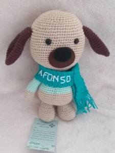 Cachorrinho com Nome Bordado - Artesanato e Personalizados