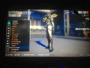 Conta overwatch com 429 skins sendo mais de 150+ lendárias - Blizzard