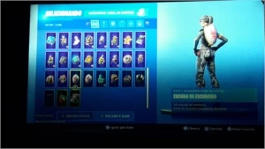 Conta Fortnite com mais de 50 Skins e Salve o Mundo