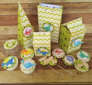 Kit Dinossauros com 60 Itens e Topo de Bolo - Artesanato e Personalizados
