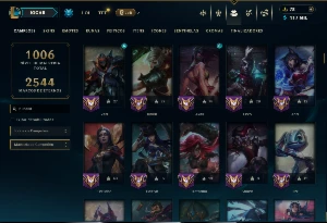 Esmeralda 4 com TODOS os Champs e 386 Skins +6 Prestigios - League of Legends LOL