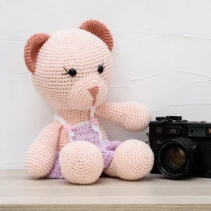 Ursa Maya em Crochê Amigurumi - Artesanato e Personalizados