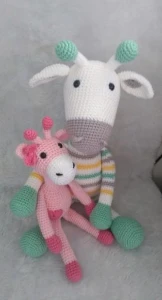 Amigurumi Girafas - Artesanato e Personalizados
