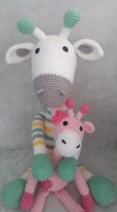 Amigurumi Girafas - Artesanato e Personalizados
