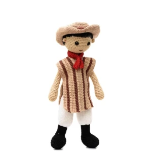 Boneco Gaúcho em amigurumi - Artesanato e Personalizados