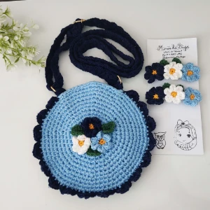 Kit Amora azul com bolsa e presilhas