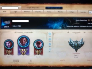 CONTA LOL PRATA V + SKINS - League of Legends