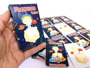 Jogo da Memória Astronauta 9 Pares com Caixa - Artesanato e Personalizados