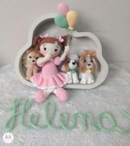 Porta Maternidade Boneca e 3 Cachorrinhos - Artesanato e Personalizados