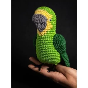 Papagaio em Amigurumi - Artesanato e Personalizados