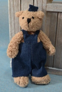 Ursinho Teddy Marinheiro com Macacão Saruel - Artesanato e Personalizados