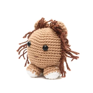 Leão bola em amigurumi - Artesanato e Personalizados