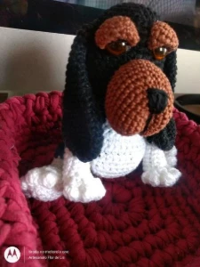 Mini Basset - Amigurumi de Crochê - Artesanato e Personalizados