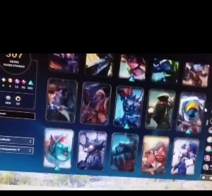 Conta no lol com 500 skins - League of Legends