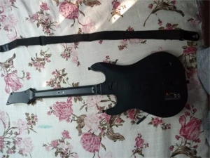 Controle jogo "Guitar Hero" de xbox360 - Produtos Físicos